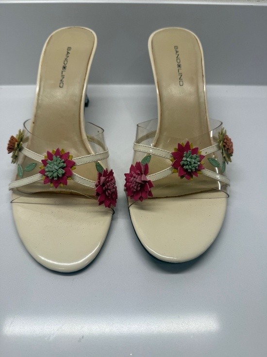 Bandolino Shoes - Bandolino Cream Colored Mules - NEW - SIZE 9M